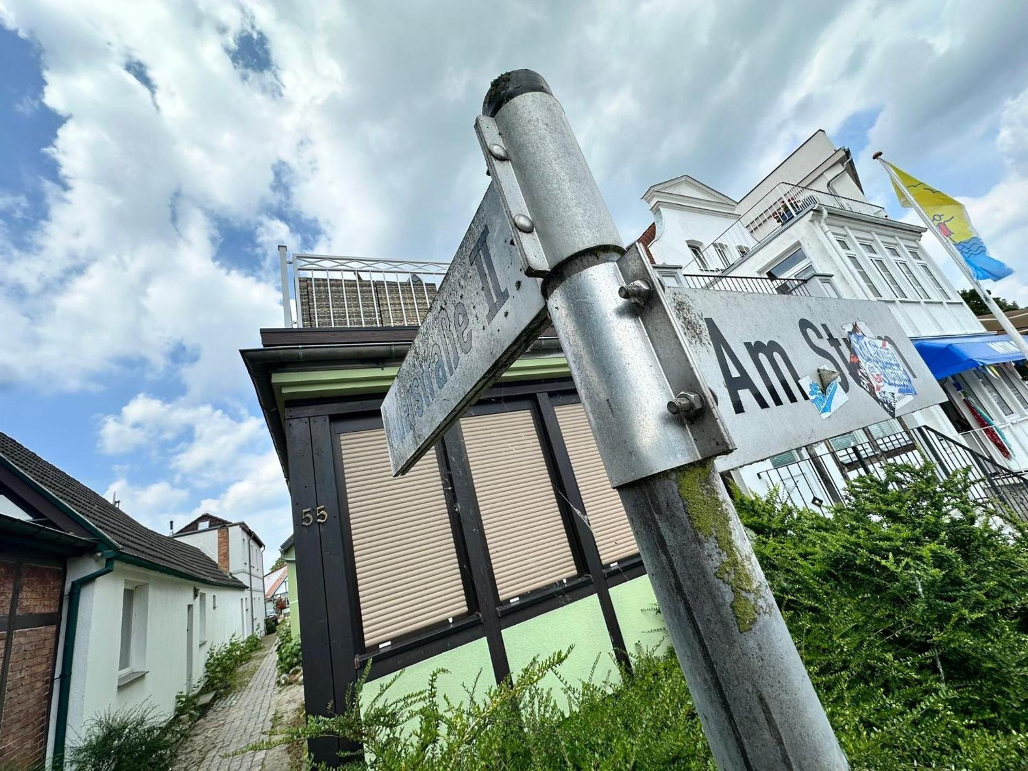 Ferienwohnung Am Strom Rostock Exterior foto